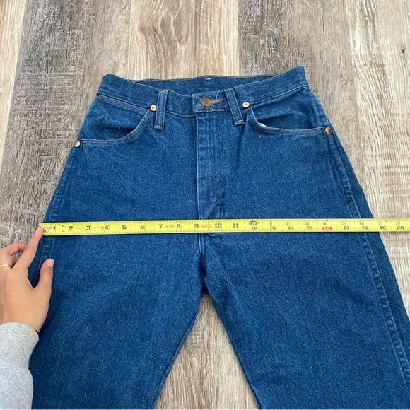 Vintage Wrangler Jeans - Picture 5 of 13